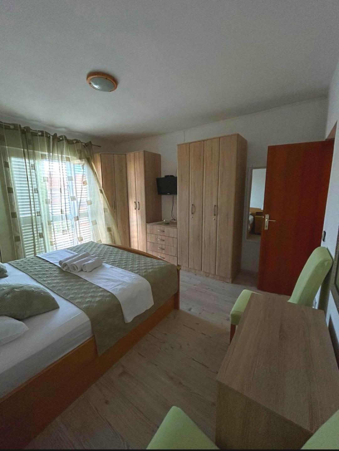 Apartmani Niki Hvar Hvar Town Zewnętrze zdjęcie