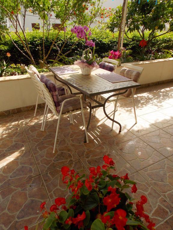 Apartmani Niki Hvar Hvar Town Zewnętrze zdjęcie